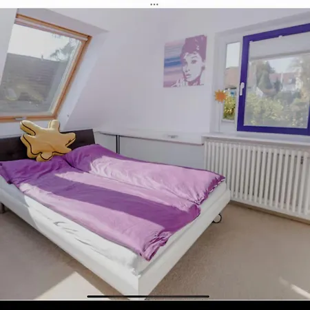 Exklusive Maisonettewohnung 아파트 카이저슬라우테른